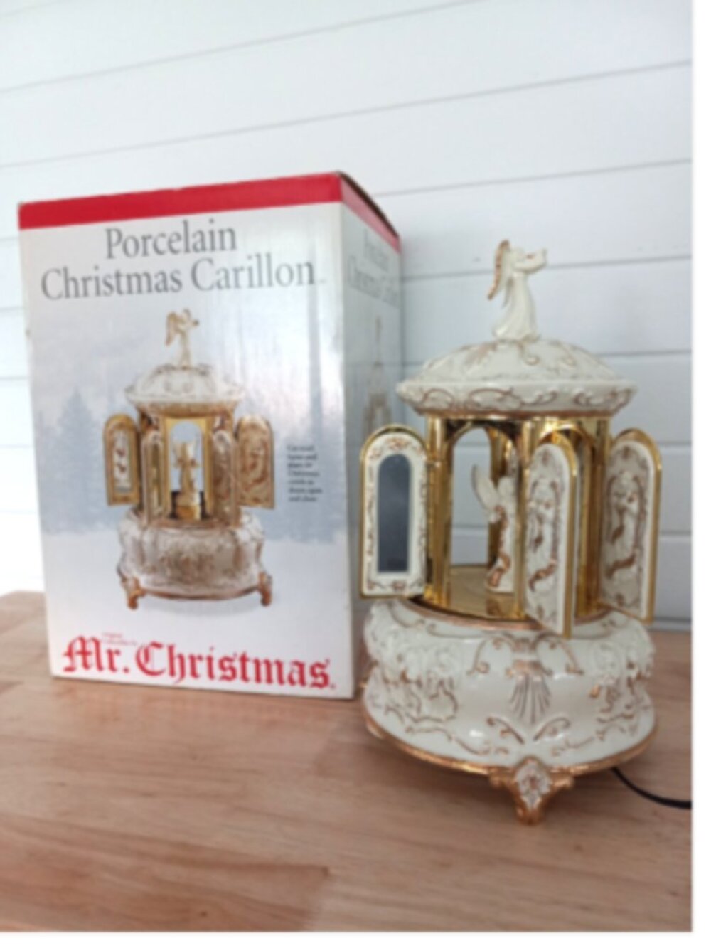 Mr Christmas Porcelain Christmas Carillon Angel Music Box White Gold Video IOB